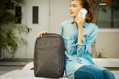 B210 BLACK CASUAL BACKPACK FOR 15.6IN LAPTOPS