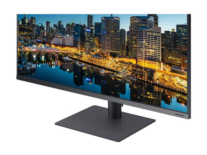 32IN 4K UHD 3840X2160 HDR10 2X THNDERBOLT3 FULY ADJ STD 3YR TAA