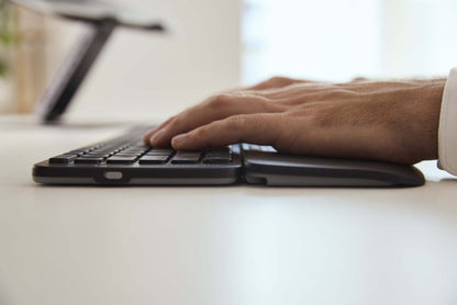 BALANCE FULL-SIZE KEYBOARD WIRE BALANCE FULL-SIZE KEYBOARD WIRELESS