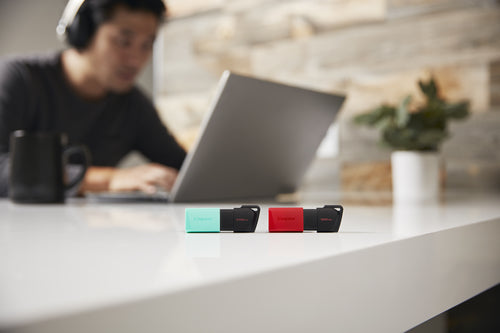 128GB USB3.2 GEN1 DATATRAVELER EXODIA M BLACK+ RED (DTXM/128GB)