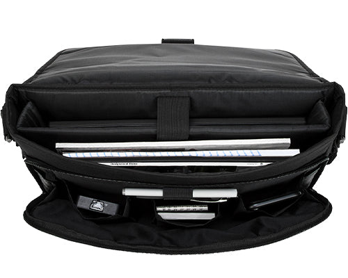 15.6IN ESSENTIAL MESSENGER