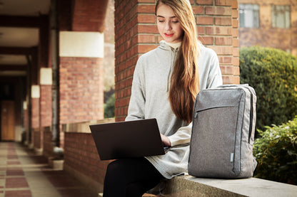 15.6IN LAPTOP BACKPACK B210 GREY-ROW